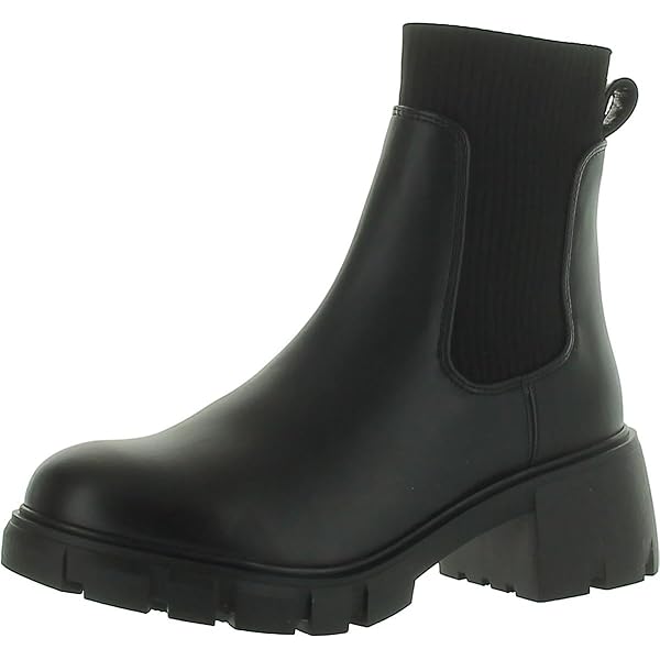 Amazon.com | Steve Madden Women's HOWLER Ankle Boot, Black